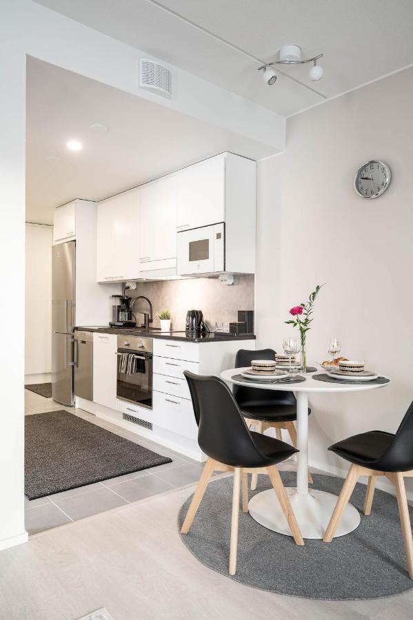 Apartment Near The Train Station, Free Parking &Netflix Kuopio Bagian luar foto