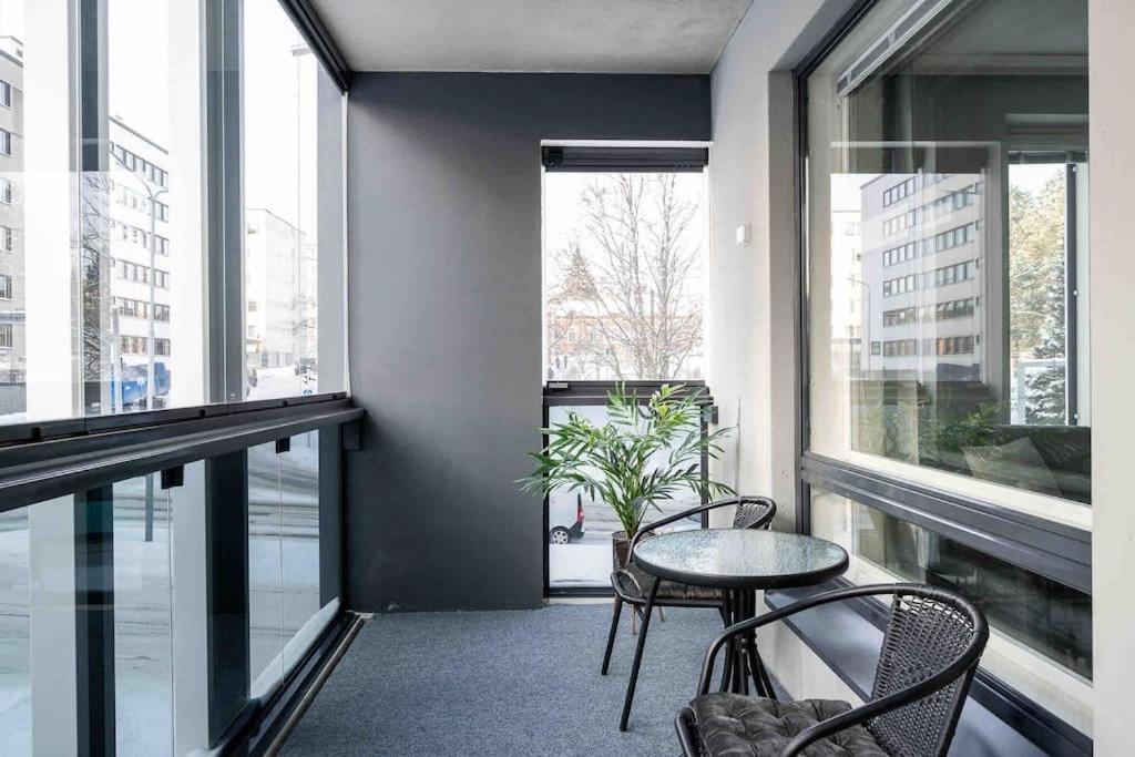 Apartment Near The Train Station, Free Parking &Netflix Kuopio Bagian luar foto