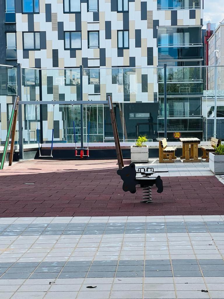 Apartment Near The Train Station, Free Parking &Netflix Kuopio Bagian luar foto