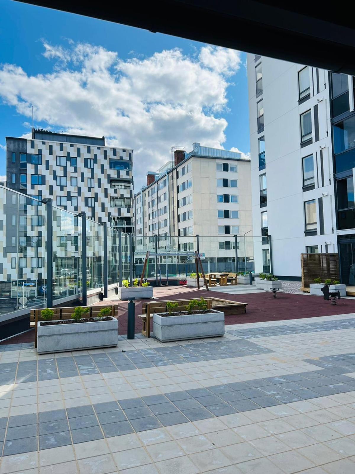Apartment Near The Train Station, Free Parking &Netflix Kuopio Bagian luar foto